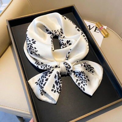 Moodne kõhn siidist sall naistele Mood Juuksepaelad Peapaelad Bandana Naiste kott Randmemähis Kaelarätik Foulard kaelasidemed