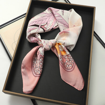 2024 Μεταξωτό φουλάρι πολυτελείας τετράγωνο Γυναικεία σάλια και περιτυλίγματα γραφείου Μικρά μαλλιά χιτζάμπ λαιμού Μαντήλι Foulard Γυναικεία μαντήλια 70*70cm