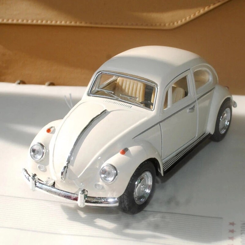 Najnoviji dolazak Retro Vintage Buba Diecast Pull Back Model automobila Igračka za djecu Poklon Dekor Slatke figurice Minijaturni ukrasi