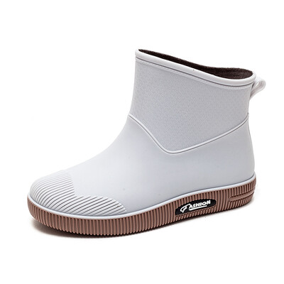 2023 uued vihmasaapad naistele, õues moodsad vihmasaapad, talvel puuvillased soojad libisemiskindlad veekindlad kummist kingad.