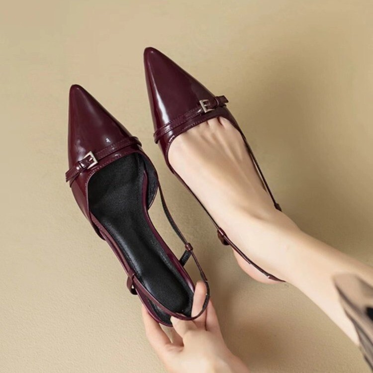 Terava varbaga Seksikad keskmise kontsaga peokingad Naiste sandaalid Disainer Suvine Bränd Pumps Slingback Vabaajajalatsid Kleit Sussid