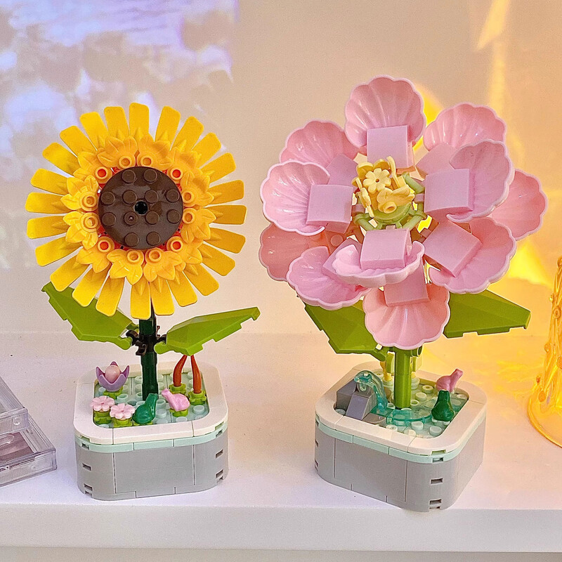 Loomingulised lilled, ehitusklotsid, surematud lilled, potitaimed, mänguasjamudelid, lauakaunistused, jõulukingid tüdrukutele