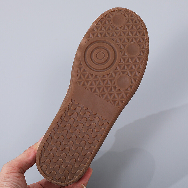 Uued Saksa treeningjalatsid naiste nahast lamedad vabaaja laudkingad paeltega ühekordsed kingad lamedad tudengispordijalatsid kõik sobivad