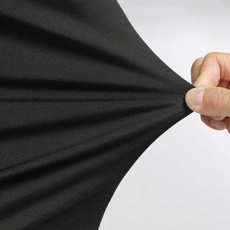 Vīriešu jaunas sviedrus absorbējošas, elpojošas, ātri žūstošas elastīgas, šauras sporta apakšpuses Basketbola fitnesa ērtas bikses