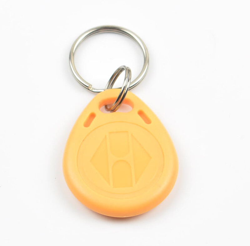 10 tk / partii T5577 125 kHz RFID hotelli võti puldid Ümberkirjutatav loetav ja kirjutatav lähedus ABS sildid Juurdepääsukaart