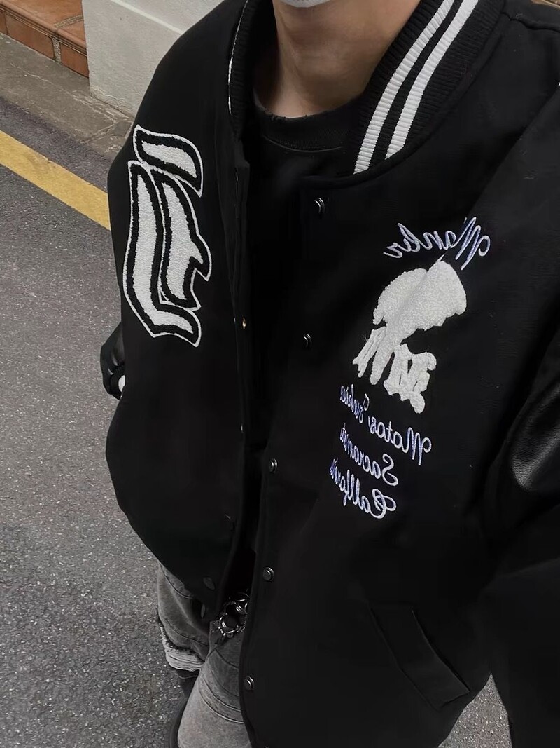 2024. aasta uued Ameerika Y2K retrotikandiga tänavatikandiga pesapallivormid meestele ja naistele Paarid Trendikad jakid Avarad jakid