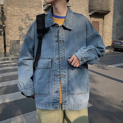 Дънково яке в хонконгски стил за мъже, свободна кройка Kennedy, модерен европейски уличен стил, ретро работно облекло, ежедневна сцена