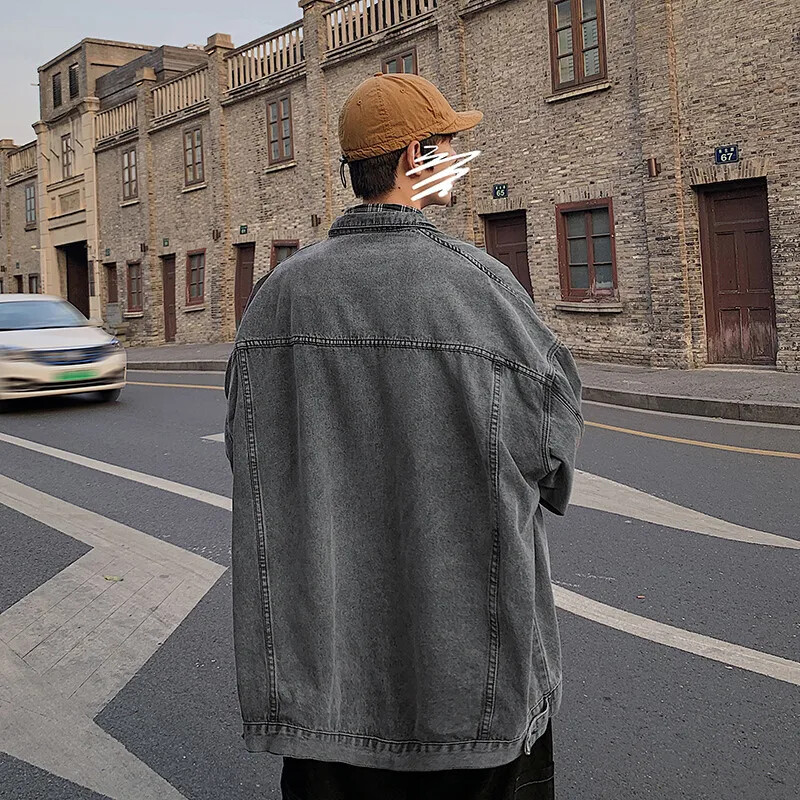 Дънково яке в хонконгски стил за мъже, свободна кройка Kennedy, модерен европейски уличен стил, ретро работно облекло, ежедневна сцена