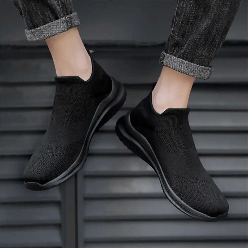 Number 43 Sukad Beežid Saapad Meestele Kuldjalatsid Meestele Saapad Tossud Sport Uudsed pakkumised Kõik kaubamärgid Sapatilla