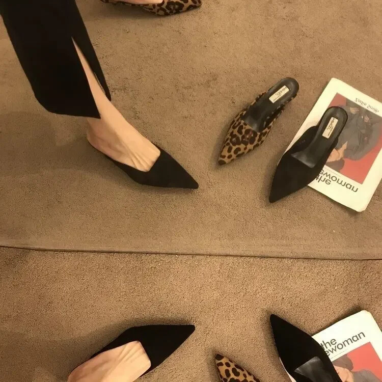 Kevadised teravavarbalised muulad Mood Leopardimustrilised naiste sussid vabaaja naistejalatsid Naiste madalad kontsad Elegantsed naistele õues liug