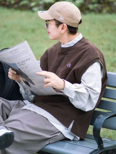 Πλεκτό πουλόβερ Ανδρικό Ιαπωνικό ρετρό αμάνικο ανδρικό γιλέκο γιλέκο μαύρο γραφικό κέντημα Casual Ένα ζεστό φτηνό Harajuku