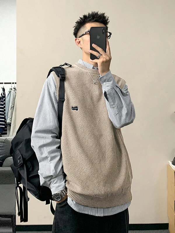Varrukateta vest Ümarkrae Beež Crewneck Meeste riided Must Kootud Kampsun Meeste Vest Dressisärk Pull Oversize Street A