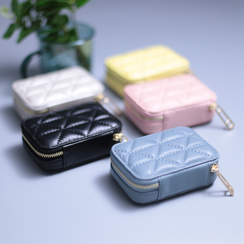 2021. aasta Fashoni huulepulk Box Square Travel ehtsast nahast meigikarp koos peegliga huulepulgadega nahast hoidjaga kosmeetikakott