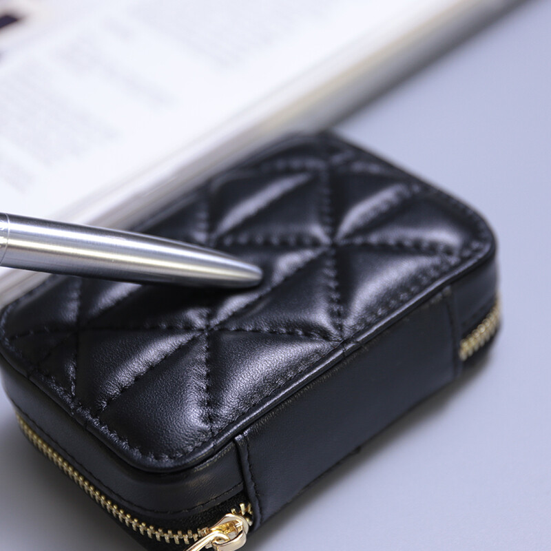 2021. aasta Fashoni huulepulk Box Square Travel ehtsast nahast meigikarp koos peegliga huulepulgadega nahast hoidjaga kosmeetikakott