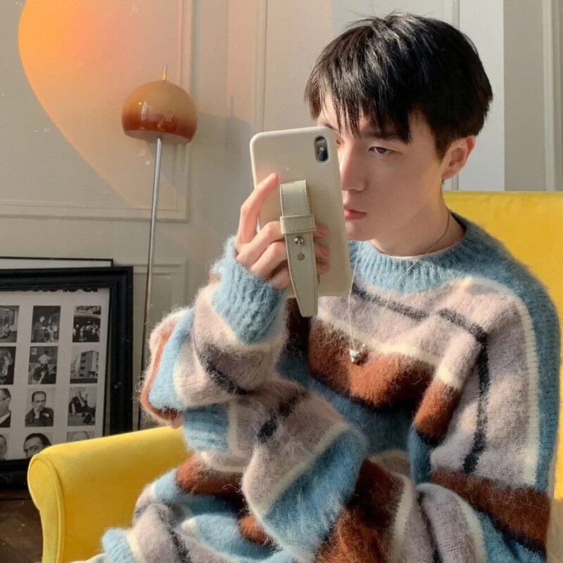 Ανδρικό πουλόβερ Angora με ρίγες Ανδρικό στυλ αδρανούς σχεδίασης Ευαισθησία Oversize Μοντέρνο Χειμερινό νεανικό πλεκτό μπλουζάκι με στρογγυλή λαιμόκοψη