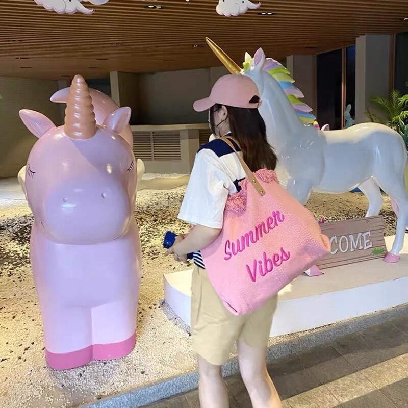 Geantă de mână Design de geantă de femeie Genți de tote de plajă, de nișă simplă, cu broderie cu scrisori, genți de umăr de capacitate mare 2022