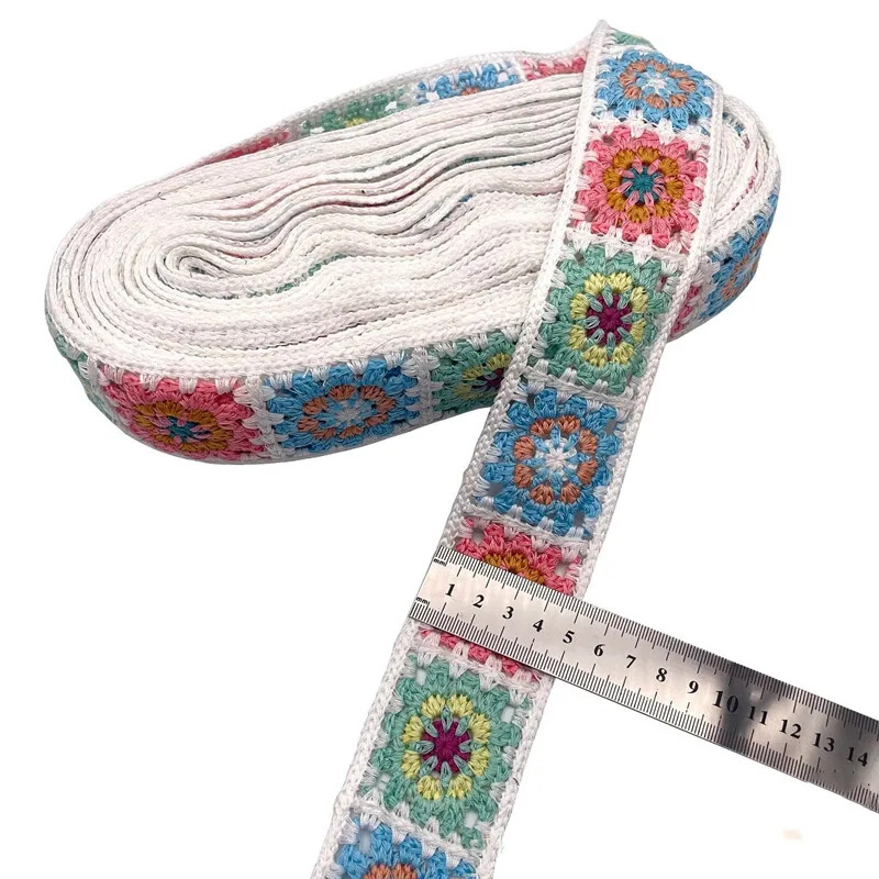 1 Yardsi pitslint rõivaste õmblemiseks kanga ääristega heegeldatud pitskangast käsitsi valmistatud aksessuaarid