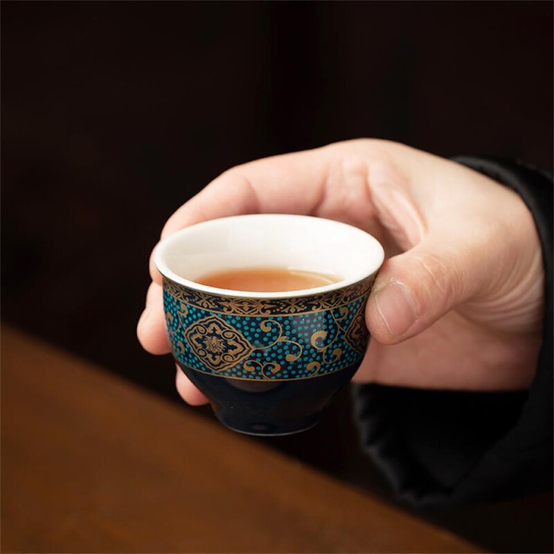 360 automatiškai besisukantis arbatinukas keraminiai arbatos puodeliai Puerh arbatai China Kung Fu arbatos rinkinys gėlė subtili forma