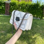 Yogodlns Vintage Rivet Chain väikesed õlakottid naistele, klapiga messenger kott Mood väike kandiline kott Disainer käekott Bolsa