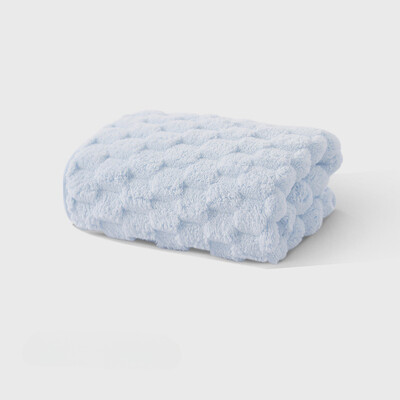 Χαριτωμένη πολύχρωμη πετσέτα γρήγορου στεγνώματος σε μοτίβο πλέγματος σύννεφων Μαλακή και άνετη πετσέτα προσώπου Βολική κρεμαστή 35x75 cm Super απορροφητική