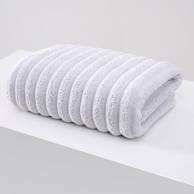 Εξαιρετικά μαλακή και γρήγορη πετσέτα με ρίγες καραμέλας Ιδανική για το σπίτι και το ταξίδι Καραμέλα σε στυλ κοτλέ 35x75cm Άνετη Ζεστή