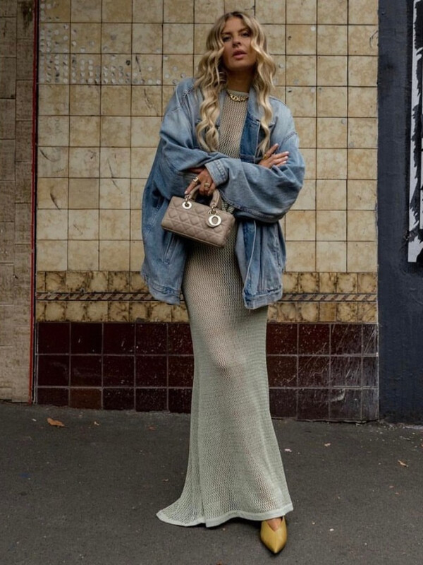 Pikkade varrukatega kootud rannakleit Naiste seksikas läbinägelik õhuke maksikleit Suvine elegantne soliidne seljata pikk kleit 2024. aasta pühadekomplekt