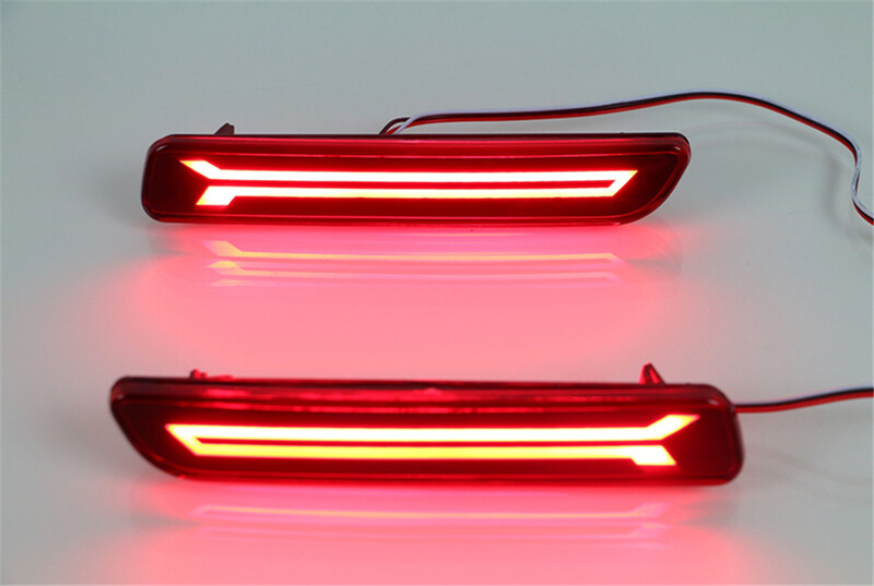 Auto vilkuvad LED-pidurituled tagumise põrkeraua tule reflektori tagatule Suzuki Ertiga Ciaz Vitara S-Cross SX4 Splash jaoks Auto stiil