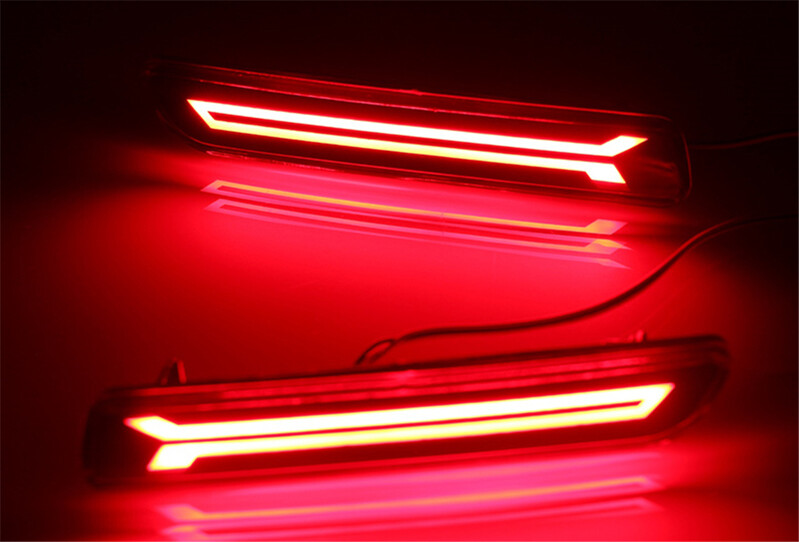 Auto vilkuvad LED-pidurituled tagumise põrkeraua tule reflektori tagatule Suzuki Ertiga Ciaz Vitara S-Cross SX4 Splash jaoks Auto stiil