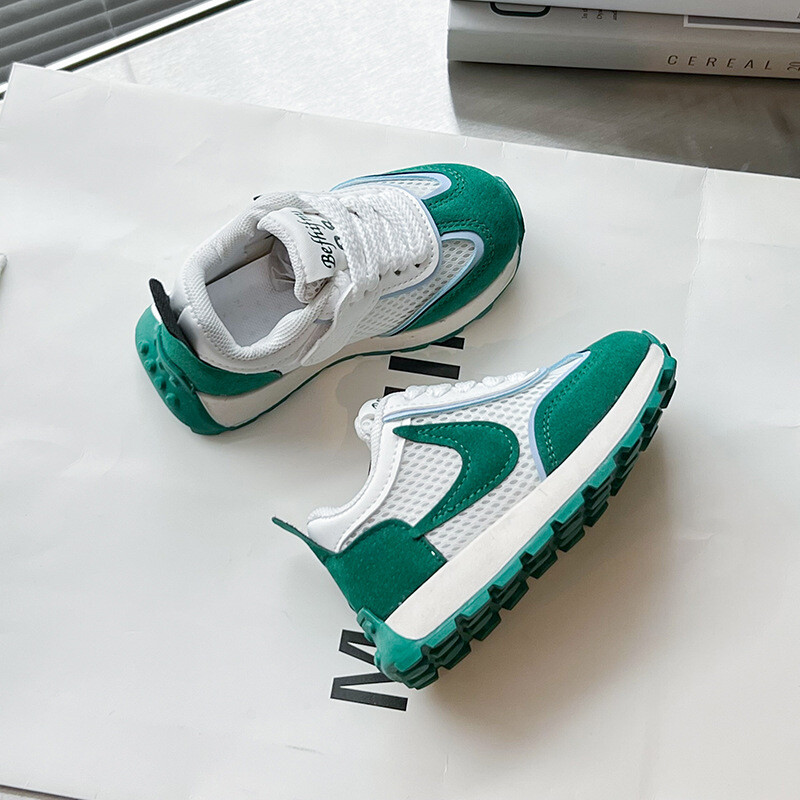 2023. aasta sügis, uued Forrest Gump lastejalatsid võrkkangast hingavad poistele ja tüdrukutele Universaalsed kuulsuste Interneti-jalatsid isa vabaajaspordijalatsid