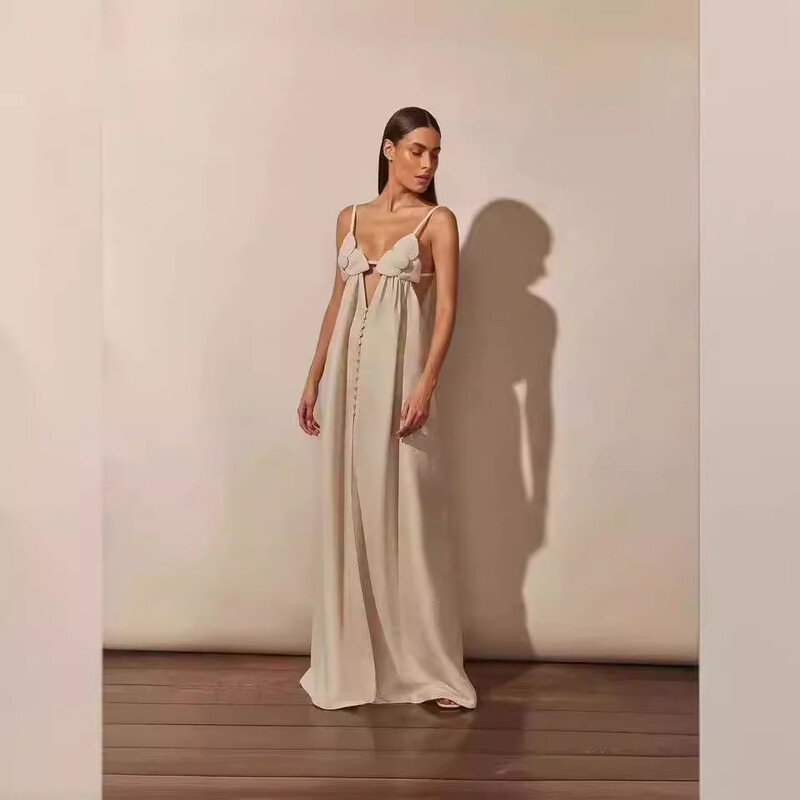 Módne letné šaty 2024 s výstrihom do V, letné maxi šaty s výstrihom do V, letné šaty s výšivkou a gombíkmi, letné šaty s dlhým rukávom a výšivkou.