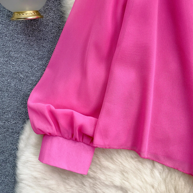 2024 Mrežaste šifonske majice s kosim ovratnikom s cvjetnim aplikacijama za žene Elegantne modne klupske skraćene majice Prozirni pulover Novo