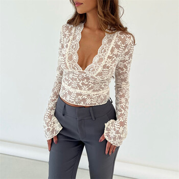 Xingqing Aesthetic Lace Top Women Sexy Clothing See Through Deep V-образно деколте, тениски с дълги ръкави, парти дрехи, клубно облекло