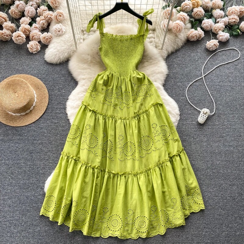 Elegantne seksikas seljataga kõrge vöökohaga tikandiga libisemiskleit A-joonega suvine rannapuhkuse õhuke naiste õhtukleit