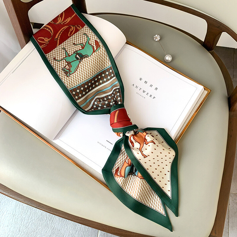 Pikk siidist sallikott Lips Lady Neck kõhn sallid Juuksepael Foulard Horse Print Brand Lady kaelaräti lint 2024 kevad uus