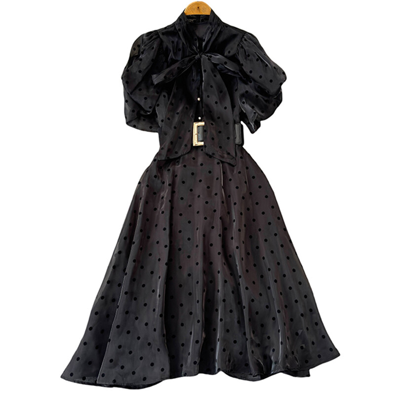 EWQ modna haljina s remenom s točkastim printom za žene, haljine s mašnom na vezanje i skupljenim strukom, kratkih rukava, novo ljeto 2024., 27X200