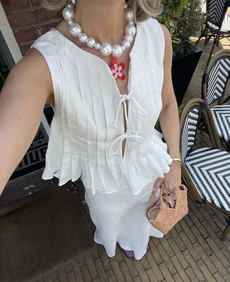Μόδα φιόγκος με κορδόνια πουκάμισα Γυναικεία βαμβακερά λινά κούφια Αμάνικα πλισέ μπλούζες Γυναικεία 2024 Καλοκαίρι Νέα casual γυναικεία λευκά μπλουζάκια