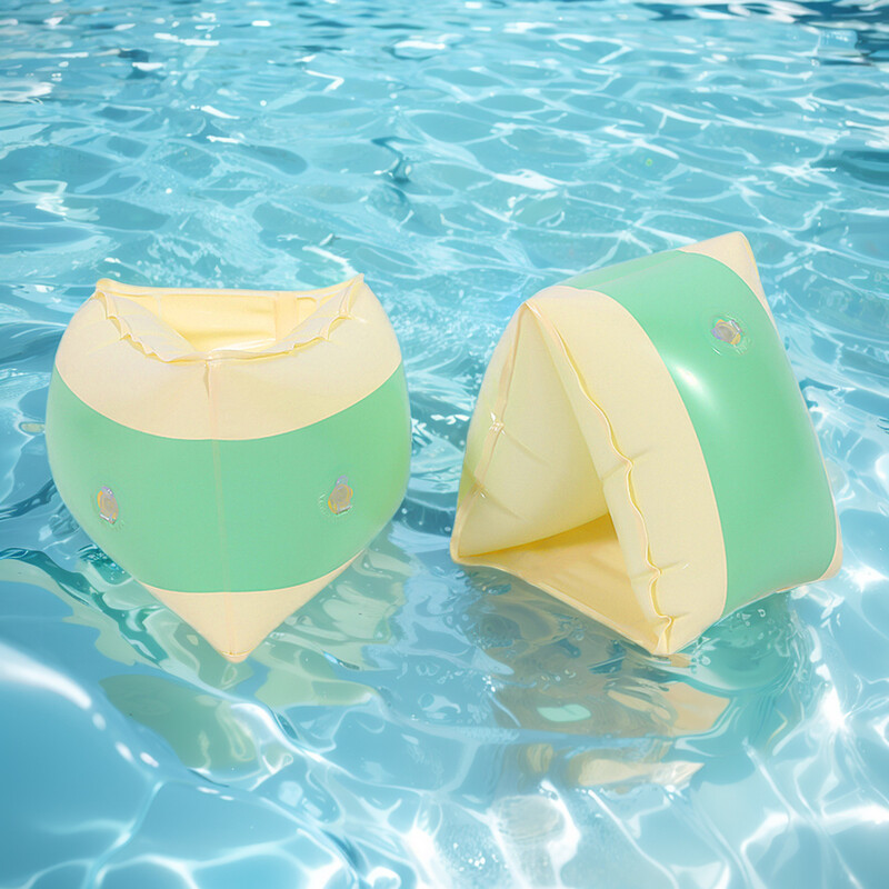 Plaukimo rankos žiedas pripučiamas baseino plūduriuojantis rankovės vandens žaidimo įranga Rankos plūdės žiedai susprogdinti vandens žiedai paplūdimio vakarėliui prie baseino