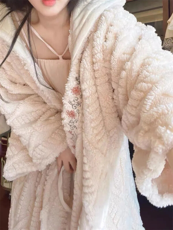 Talvine plüüspaksendatud öösärk, 2023, uus liibuv pidžaamad, naiste pikk keep, mis kannab sooja hommikumantlit, hea välimusega