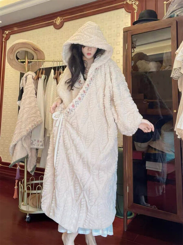 Talvine plüüspaksendatud öösärk, 2023, uus liibuv pidžaamad, naiste pikk keep, mis kannab sooja hommikumantlit, hea välimusega