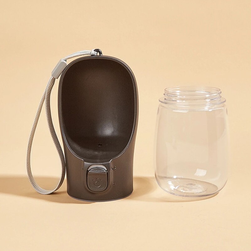 Pārnēsājama ūdens pudele suņiem maziem un vidējiem suņiem kaķiem āra necaurlaidīga ceļojuma pastaigu čivava dzeramā pudele mopsis mājdzīvnieku piederumi