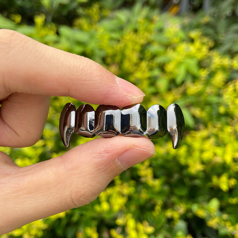 RACHELZ Hip Hop Black Fangs Tooth Grillz 14K златно покритие 6/6 Teeth Caps Decor Dental Grills For Men Women Halloween Jewelry