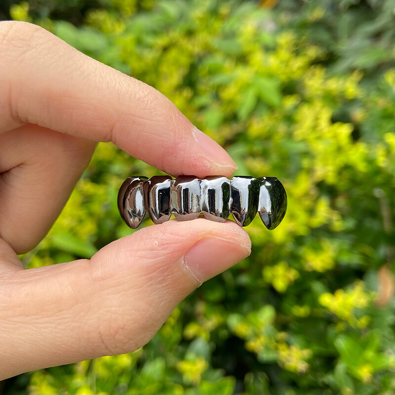 RACHELZ Hip Hop Black Fangs Tooth Grillz 14K златно покритие 6/6 Teeth Caps Decor Dental Grills For Men Women Halloween Jewelry