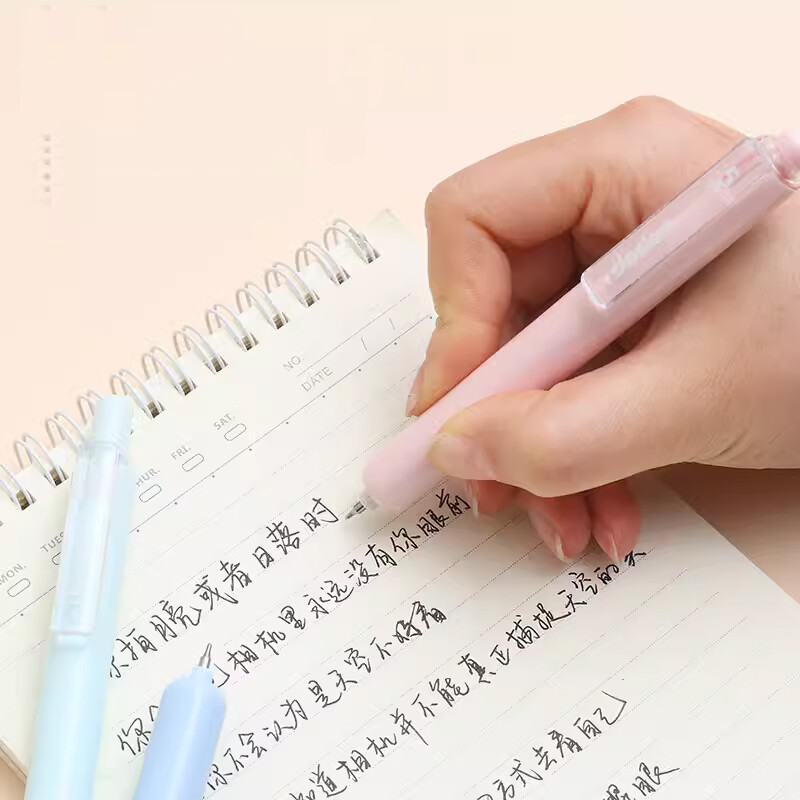 4Pcs/Set 0.5MM Nove gel olovke u boji crne olovke za pisanje Mini gel olovke s tintom Prijenosne džepne olovke za brzo sušenje školski pribor