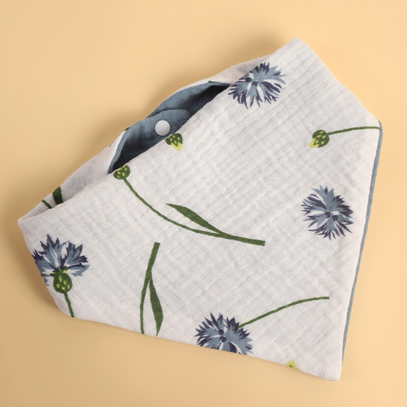 Beebiriidest drool neljakihiline marli beebi veekindel kolmnurkriidest drool rinnahoidja ees ja taga saadaval kontrastvärvi beebi rinnahoidja