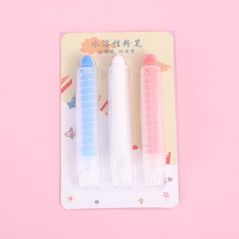 Kreda bez prašine s držačem, nije toksična i može se prati za dječja umjetnička djela na pločama i drugim površinama