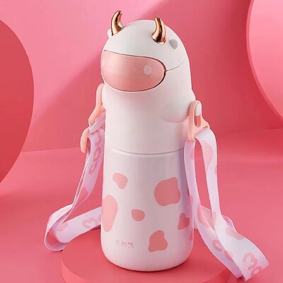 560 ml karbist dinosauruse õlgedest veepudel lastele koos rihmadega Tritan Bpa, purunemiskindel Kawaii lapsekõrvits kooli jaoks