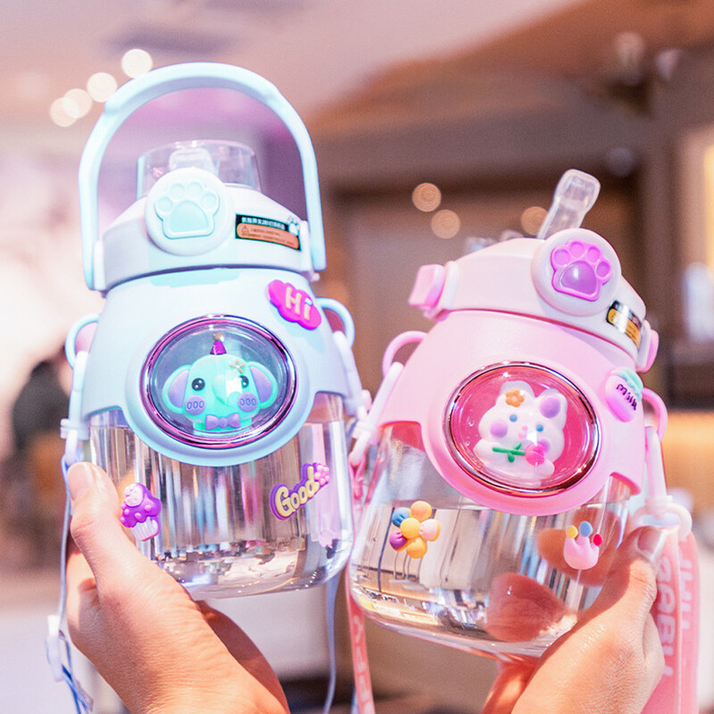 Armsad laste veepudelid õlgedega tüdrukutele, 850 ml, suure mahutavusega Kawaii multikas õpilaste kooli reisivee tass