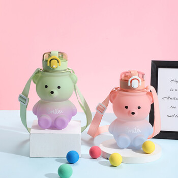 800 ml нова бутилка за пиене с голям капацитет Kawaii Bear Straw Bottle Сладък градиент, цветен за момичета за училище, пътуване на открито