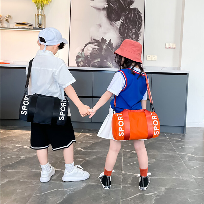 Bērnu sporta zāle sporta fitnesa soma bērniem ceļojumu bagāžas nedēļas nogales rokassomiņa sievietēm āra plecu duffle peldēšanai Crossbody soma