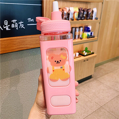Μπουκάλι νερού Kawaii Shaker με αυτοκόλλητο από άχυρο Cute χωρίς BPA 700ml/900ml Πλαστικό Φορητό Μπουκάλι Ροφήματος Gourde για κορίτσι